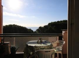 Raffy's HOME, hotel i Arenzano