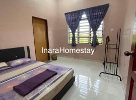 Homestay Kuala Terengganu Murah (Inara Homestay), hotel med parkering i Kuala Terengganu