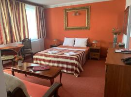 White House, hotel in: Praag 5, Praag