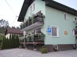 Homestay Sreš