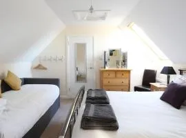 Cosy Annex, Breakfast daily, HotTub, WiFi, Heating