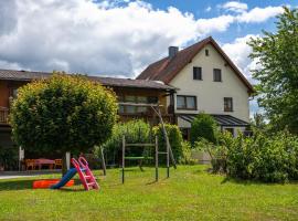 Ferienwohnung Haus Inge, cheap hotel in Moosbach