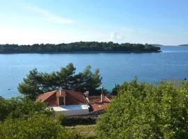 Holiday home in Karbuni with sea view, balcony, air conditioning, WiFi 5095-1