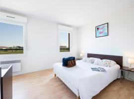 Garden & City Clermont-Ferrand - Gerzat, hotel met zwembaden in Gerzat