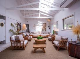 Casa Hotel Sahy, khách sạn ở Barra do Sahy