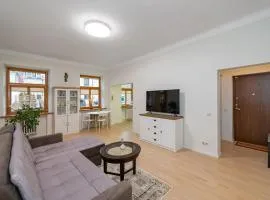 Archcathedral apartment by Polo Apartments