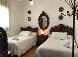 Casa Pedro, hotel in Roquetas de Mar