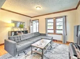 Cozy Minneapolis Escape with Patio Near Dtwn!