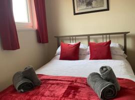 1 bedroom townhouse in North Yorkshire, cheap hotel in Harrogate