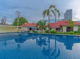 Resort 6-3BR Huge Pool, BBQ, 300m-Beach, 8 mins to Walking Street