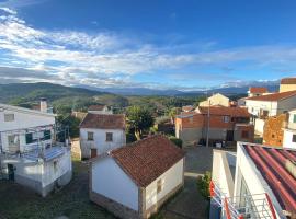 Casa do Adro, hotel with parking in Lavacolhos