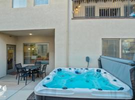 Zion Village Elements 2, Private Backyard Hot Tub, golf hotel in Hurricane