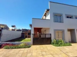 Hermoso duplex en barrio cerrado