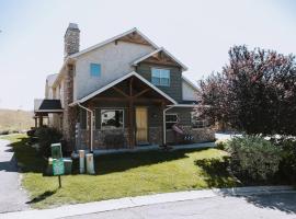 Mountain Getaway!, hotel in Eden