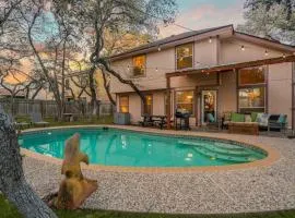 3B Villa w Pool, BBQ, Firepit, Yard Games, Gym