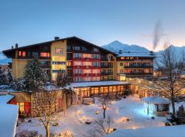 Hotel Latini, hotel a Zell am See