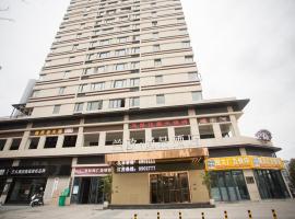 LanOu Hotel Tongren Wanshan Jinlin Avenue, ξενοδοχείο τριών αστέρων στο Tongren