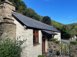 1 Bed Charming Cottage, Heddon Valley Trentishoe, hotell i Trentishoe