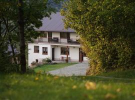 Dom przy lesie, agroturismo en Zawadka