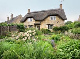 Letterbox Cottage, holiday rental in Chipping Campden