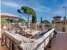 Luxury Seaview Apartment