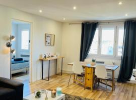 3 chambres Situation idéale Aux portes de Lyon Tout confort, cheap hotel in Saint-Priest