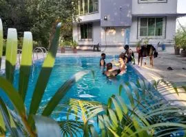 Ivy Maitri Farm 3 Bhk with Private Pool - Badlapur