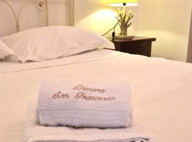 Suite San Francesco, hotel in Grottaglie