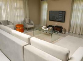 Immaculate Villa, hotel near Airport Junction Mall, Gaborone