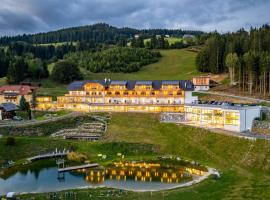 Familienhotel Petschnighof, hotel v destinácii Diex