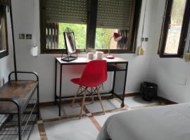 Convenient Rooms: Harbor, Train & Bus Station