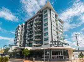 Excellent Location - Modern Hotel Room in Mackay