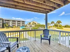 St Helena Island Condo with Pool and Beach Access!