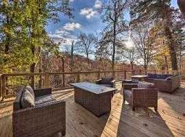 Hike, Bike and Unwind Bella Vista Family Home!