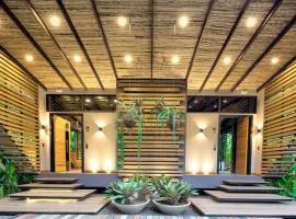 aWà Beach Hotel、プエルト・ビエホにあるCaptain Manuel Niño International Airport - CHXの周辺ホテル