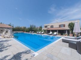 Apartments Villa Renata, hotel in Murter