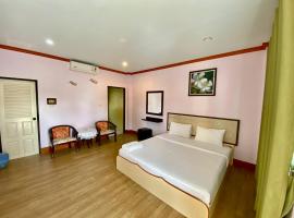 Pachumas Hotel – hotel w mieście Karon Beach