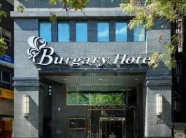 Burgary Hotel