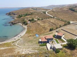 Fanaraki Beach Studios, hotel in Mirina