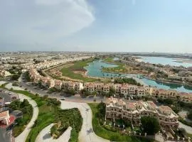 Relaxing, Swimming and Golfing in Al Hamra Village