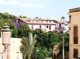 Residenza Locci - Rooms & Apartments, lejlighedshotel i Teulada
