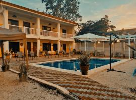 Cabinas El Colibri, hotel u gradu Carrillo