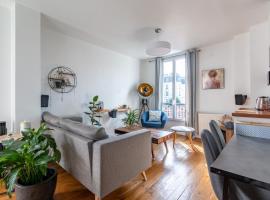 Le Loft de l'Artiste - Appartement cosy avec jardin et terrasse, ξενοδοχείο σε Σεβρ