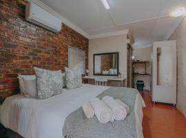 Cosy Cottages Guesthouse, hotel a Potchefstroom