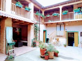 Casa Las Eras, cheap hotel in San Martín del Camino