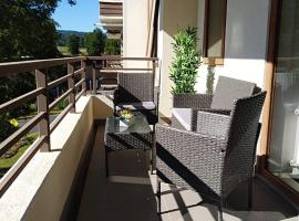 CONDOMINIO LOS CASTA&Ntilde;OS ALICURA, PUC&Oacute;N, departamento 2 dormitorios, 1 ba&ntilde;o, estacionamiento, piscina, alloggio vicino alla spiaggia a Puc&oacute;n