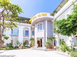 Hải Phát Hotel, hotel v destinaci Thôn Trà Long