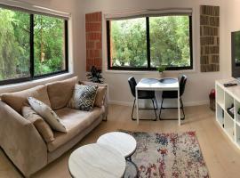 Adorable 1 bedroom private apartment, villa en Bright