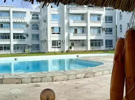 PahaliMzuri Kijani - 1 Bedroom Beach Apartment with Swimming Pool