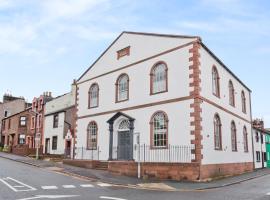 Sandgate Chapel - Self Check In Apartments, apartment in Penrith